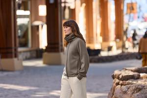 MiiR Women's Kumo Full-Zip